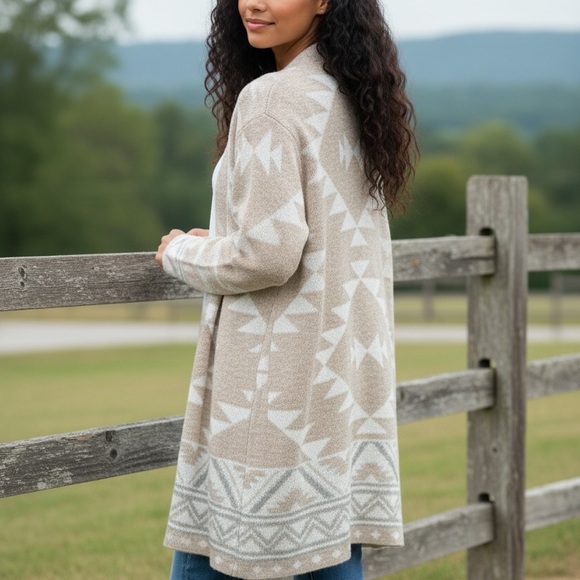 Frye Beige and Cream Geometric Cardigan - Picture 4 of 4